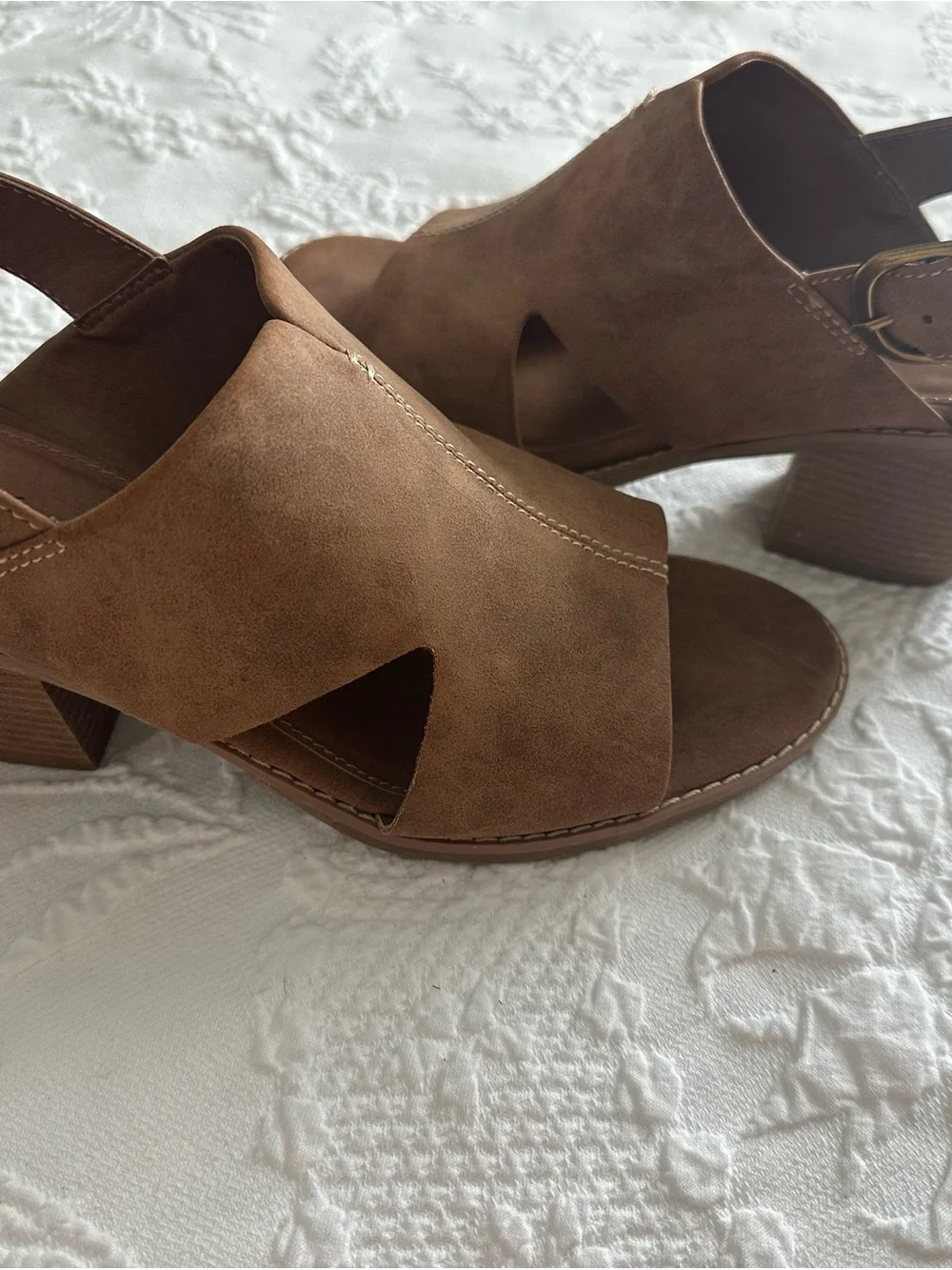 Euro Soft by Sofft Women’s Brown Open-Toe Slingback Sandals